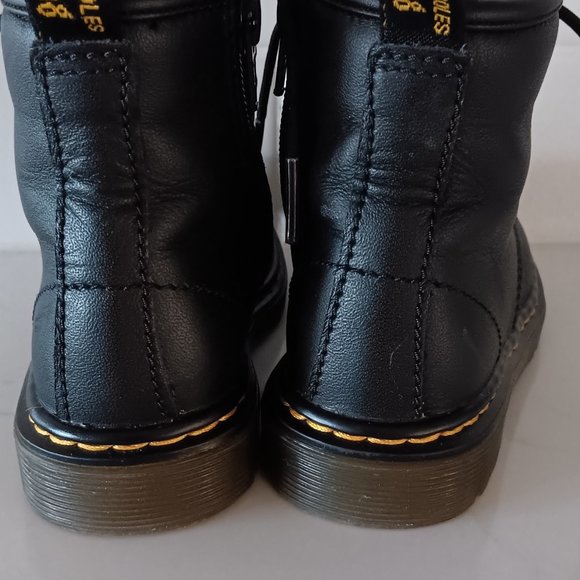 Doc. Martens size 9 - Picture 2 of 3